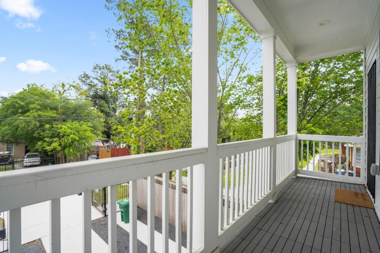 Сasa de vacaciones Luxury Gated 4bds 3 Full Baths 5 Tvs King 7min To Downtown Houston